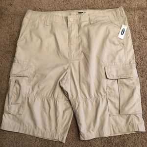 👍Men’s GAP cargo Shorts NWT